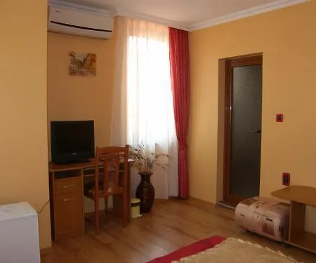 Family Silvestar 3* Βελίκο Τίρνοβο