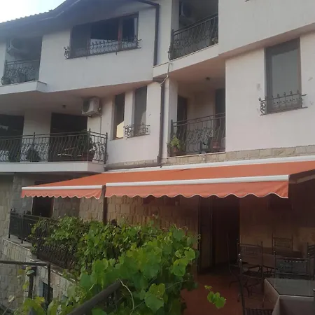 Hotel Family Silvestar Veliko Tărnovo